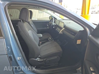 2024 Hyundai IONIQ 5 SE - miniatura 8