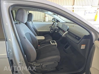 2024 Hyundai IONIQ 5 SE - miniatura 8