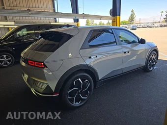 2024 Hyundai IONIQ 5 SE - miniatura 4