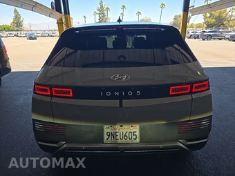 2024 Hyundai IONIQ 5 SE - miniatura 5