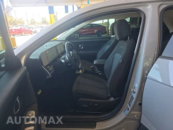 2024 Hyundai IONIQ 5 SE - miniatura 7