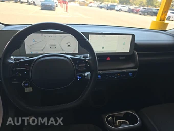 2024 Hyundai IONIQ 5 SE - miniatura 11