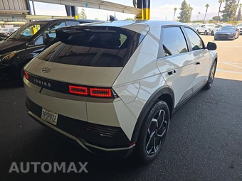 2024 Hyundai IONIQ 5 SE - miniatura 4