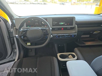 2024 Hyundai IONIQ 5 SE - miniatura 11