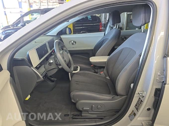 2024 Hyundai IONIQ 5 SE - miniatura 7
