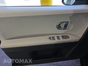 2024 Hyundai IONIQ 5 SE - miniatura 9