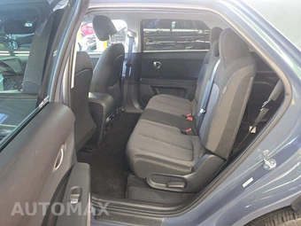 2024 Hyundai IONIQ 5 SE - miniatura 13