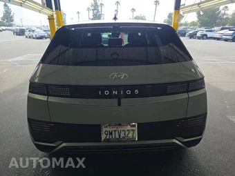 2024 Hyundai IONIQ 5 SE - miniatura 5