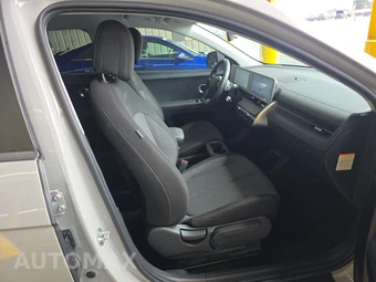 2024 Hyundai IONIQ 5 SE - miniatura 8