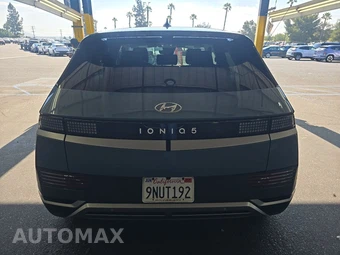 2024 Hyundai IONIQ 5 SE - miniatura 5