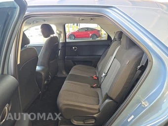 2024 Hyundai IONIQ 5 SE - miniatura 13