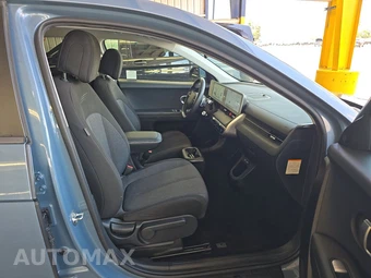 2024 Hyundai IONIQ 5 SE - miniatura 8