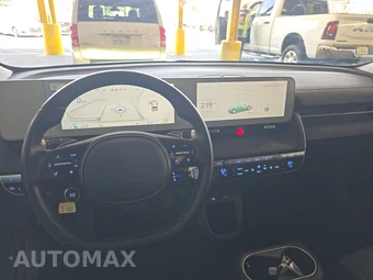 2024 Hyundai IONIQ 5 SE - miniatura 11