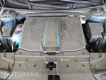 2024 Hyundai IONIQ 5 SE - miniatura 15