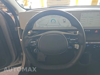 2024 Hyundai IONIQ 5 SE - miniatura 10