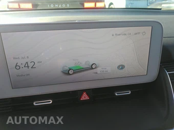 2024 Hyundai IONIQ 5 SE - miniatura 18