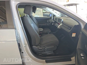 2024 Hyundai IONIQ 5 SE - miniatura 8