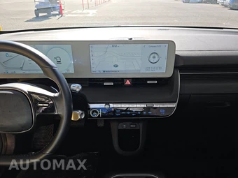 2024 Hyundai IONIQ 5 SE - miniatura 11
