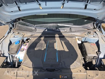 2024 Hyundai IONIQ 5 SE - miniatura 15