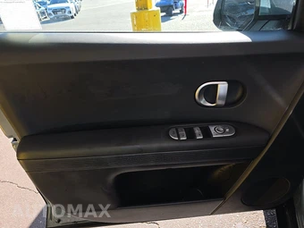 2024 Hyundai IONIQ 5 SE - miniatura 9