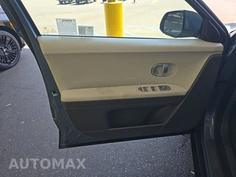 2024 Hyundai IONIQ 5 SE - miniatura 9