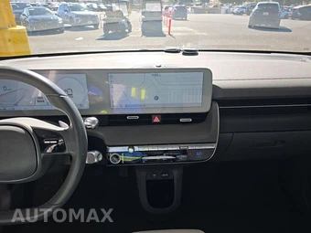 2024 Hyundai IONIQ 5 SE - miniatura 11