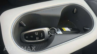 2024 Hyundai IONIQ 5 SE - miniatura 19