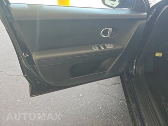 2024 Hyundai IONIQ 5 SE - miniatura 9