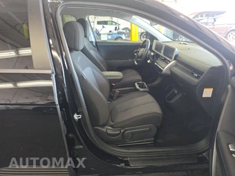 2024 Hyundai IONIQ 5 SE - miniatura 8