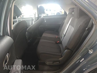 2024 Hyundai IONIQ 5 SE - miniatura 13
