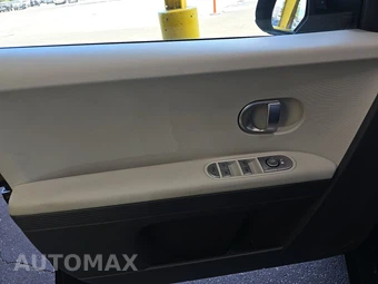 2024 Hyundai IONIQ 5 SE - miniatura 9