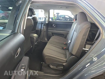 2024 Hyundai IONIQ 5 SE - miniatura 13