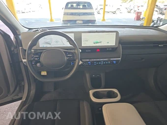 2024 Hyundai IONIQ 5 SE - miniatura 11