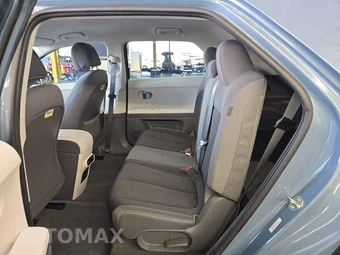 2024 Hyundai IONIQ 5 SE - miniatura 13