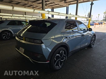 2024 Hyundai IONIQ 5 SE - miniatura 4