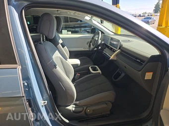 2024 Hyundai IONIQ 5 SE - miniatura 8