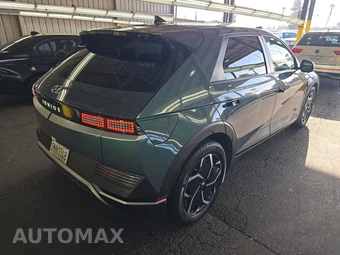 2024 Hyundai IONIQ 5 SE - miniatura 4
