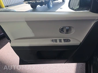 2024 Hyundai IONIQ 5 SE - miniatura 9