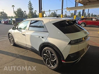 2024 Hyundai IONIQ 5 SE - miniatura 6