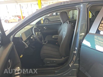 2024 Hyundai IONIQ 5 SE - miniatura 7