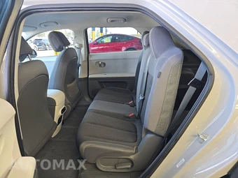 2024 Hyundai IONIQ 5 SE - miniatura 13