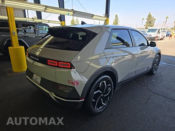 2024 Hyundai IONIQ 5 SE - miniatura 4