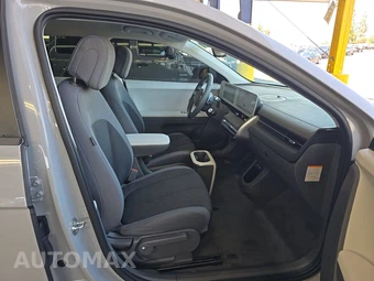 2024 Hyundai IONIQ 5 SE - miniatura 8