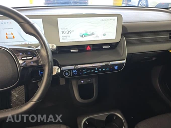 2024 Hyundai IONIQ 5 SE - miniatura 11