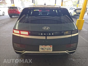 2024 Hyundai IONIQ 5 SE - miniatura 5