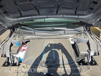 2024 Hyundai IONIQ 5 SE - miniatura 15