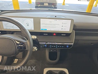 2024 Hyundai IONIQ 5 SE - miniatura 11