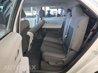 2024 Hyundai IONIQ 5 SE - miniatura 13