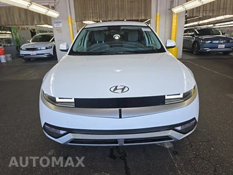 2024 Hyundai IONIQ 5 SE - miniatura 2
