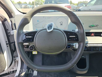 2024 Hyundai IONIQ 5 SE - miniatura 10